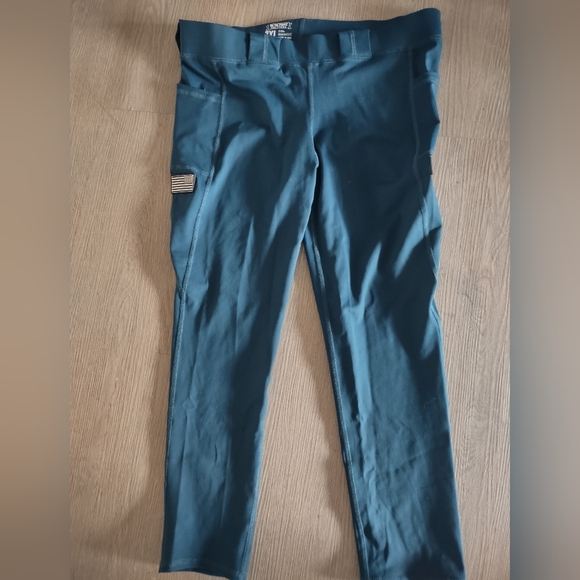 We The People Holsters Stretch Womens  Defender Tactical Holster Pants 2xl - Picture 1 of 7